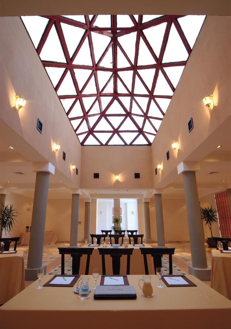 Grand Mercure Petra Wadi Musa Exterior foto